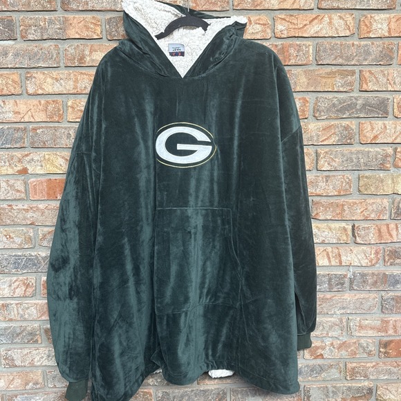 NFL Green Bay Packers FOCO Oversized Sherpa Lined Wearable Blanket Hoodie - Picture 1 of 6